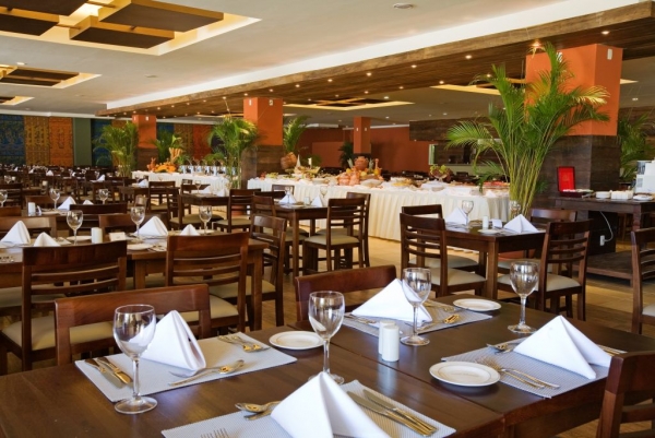 Gran Hotel Stella Maris Resort & Conventions - Bares e Restaurantes