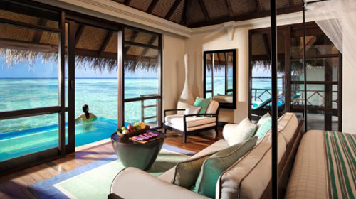 Sunrise Water Bungalow with Pool