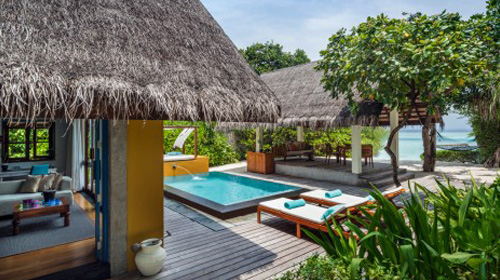 Beach Villa with Pool