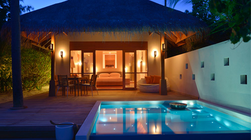 Deluxe Beach Bungalow with Pool