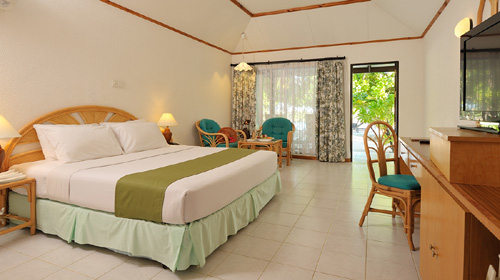Superior Beach Bungalow
