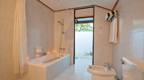 Superior Beach Bungalow